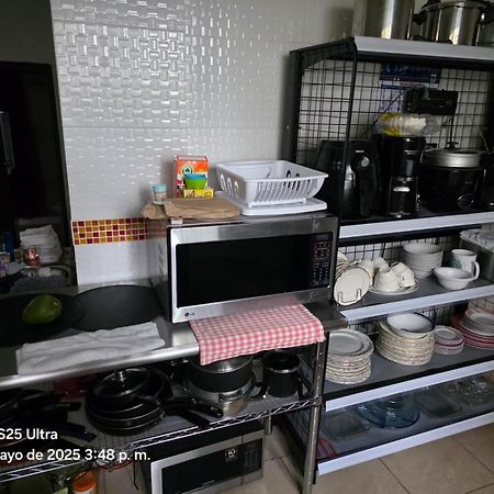 Hostal El Prado Kota Panama Bagian luar foto