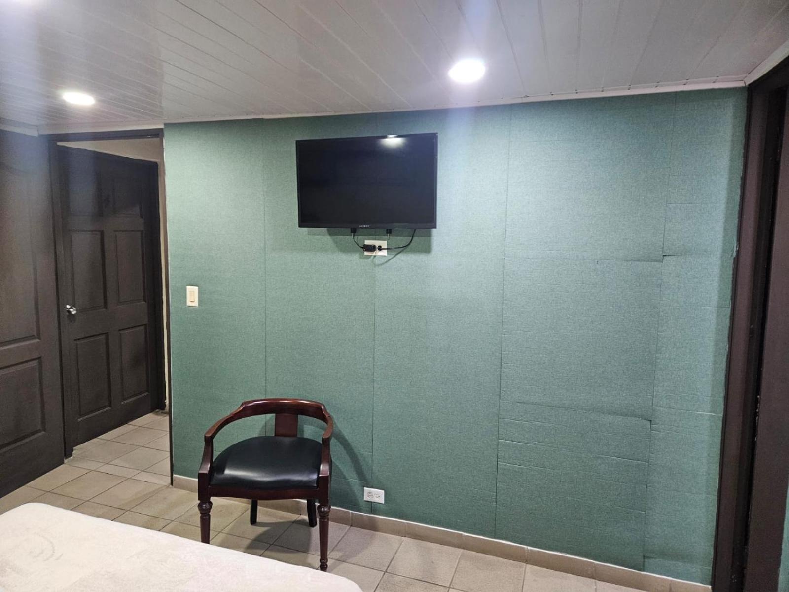 Hostal El Prado Kota Panama Bagian luar foto